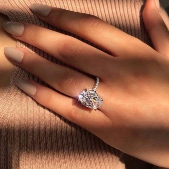 NEW💎925 Sterling Silver Diamond Oval Cut  Ring - Picture 2 of 5